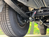 お車を安心してお乗りいただく為には、足回りの定期点検が欠かせません。サービスサポート(有償保証)では無料点検もご提供しており、安心のカーライフをお過ごしいただけるサポート体制が整っています。