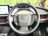 【レーダークルーズコントロール】高速道路での長距離走行が楽に!!自動で速度を保つクルーズコントロールが、衝突軽減システムと連携し、前方の車両を感知して車間を保つように速度調節してくれます!!