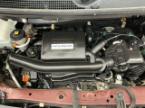 技術が詰まったエンジンルームもご覧の通りピカピカにクリーニング済みです。
