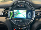 バックカメラ搭載!駐車時も安心ですね!