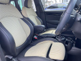 ◆全国納車可能です。納車方法及び費用につきましては、お気軽にコーディネーターまでご相談ください。遠方のご納車の際も我々がしっかりサポートさせて頂きます。お気軽にスタッフまでご相談下さい。