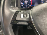 ◆クルーズコントロールにレーダーセンサーを組み合わせ、先行車を測定し設定されたスピードを上限に自動で加減速を行います。一定の車間距離を維持することで、長距離走行でのドライバーの疲労を低減させます。