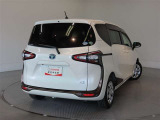 何かあった時のためにJAFがおすすめです!車のトラブルはもちろん、会員優待サービスが豊富ですのでトラブルがなくても魅力がありますよ♪