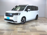 ホンダカーズ東京中央堀之内店へようこそ。当社下取りのお墨付き車両。人気車両で充実装備の一台。おススメです。どうぞご覧ください。