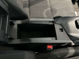アームレスト付きです!運転の疲労を軽減してくれます♪