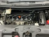 技術が詰まったエンジンルームもご覧の通りピカピカにクリーニング済みです。