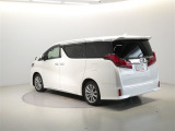 U-CARの販売だけでなく、自動車保険・生命保険・携帯電話の販売も行っております