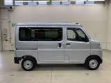 軽自動車、小型車を中心に常時300台展示車を御用意させて頂いております