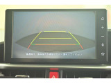 バックガイドモニターで、後方を確認しながら安心して駐車することができます。運転初心者も熟練者も必須の機能ですよ!