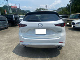 当店では、新車・中古車を取り扱いしております。