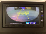 バックをするとき自動でリアの様子が映る『リアカメラ』付き! 画面で確認しながらバックが出来るので駐車の時も安心です。