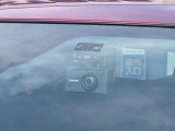 【ドライブレコーダー】ドライブレコーダー装備!走行中はもちろん、あおり運転や事故に遭遇した際、映像で記録し、万一のリスクに備えます。※記録用SDカードはお客様ご自身でご準備いただく必要があります。