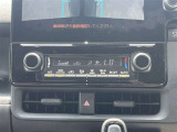 嬉しいオートエアコン装備です!1年中快適な室内に!車内温度を設定すると、風量を自動で調節してくれます♪