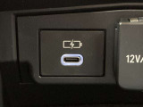 USB Type-Cポートがついています。