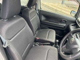 フロントシートです!シートの汚れについては画像をご確認ください。実車を見ていただくといいと思います。ですが、気になることがあればお問合せください。確認させていただきます。