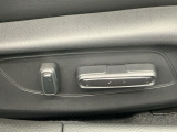 電動シート付きです!快適なポジションに合わせやすく大変便利です!