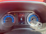 お車の設定は全てメーターの画面で操作可能です。