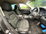 運転席シート廻りは使用感も少なく、良好な状態となっています。丁寧に使われていたことがよくわかりますね。