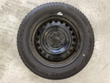当社にてデモ走行時に装着していたワンシーズン使用の中古スタットレスタイヤ+ホイール4本セットを用意致しました。(2024年製、タイヤ+ホイールは現状渡し、保証対象外です)