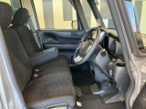 車内は徹底的にクリーニングされているので、快適にお乗りいただけます。