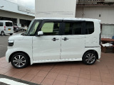 目立つ傷や凹みも少なくきれいな車両です