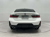 弊社ではオーナー様の安心安全ドライブをサポートさせていただくためにもBMW自動車保険をお勧めしております。