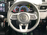 【純正革巻きステアリング】上質な革を使用することで、手にしっかり馴染みとても運転しやすいハンドルです♪