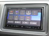 ナビゲーションはかCarrozzeriaメモリーナビを装着しております。AM、FM、CD、DVD再生、Bluetooth、フルセグTVがご使用いただけます。初めて訪れた場所でも安心ですね!