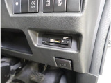 ETC車載器付き☆ セットアップ作業もご依頼いただければご納車までに行います!納車当日から有料道路をご利用いただけます♪