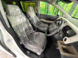 もちろん車内はキレイです♪よりクリーンな状態をキープしたいお客様には『ナノゾーンコート』がおすすめ!新型コロナウイルス対策や、除菌・消臭に効果を発揮し多くの方にご好評いただいております。