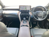 運転席、ステアリング周りの画像です。