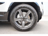 20インチ&rdquo;スタイル5094&rdquo; 255/60R20 グッドイヤー オールテレインタイヤ装着