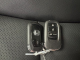 スマートキーでワンタッチで鍵の開け閉め可能です