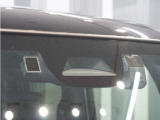 運転する人も、そうでない人も、家族みんなが安心して、自由にお出かけできる生活をサポートする先進機能。