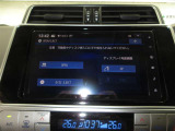 ディスプレイオーデイオ(フルセグTV・AM/FMチューナー・Biuetooth・USB入力)+オプションのナビが付いています。