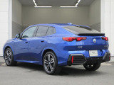BMW認定中古車は、ドイツ本社と同様の教育・訓練を受けたBMW専門のメカニックが100項目以上のポイントを徹底的にチェックし、整備したうえでご納車させていただきます。