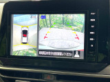 【アラウンドビューモニター】専用のカメラにより、上から見下ろしたような視点で360度クルマの周囲を確認することができます☆死角部分も確認しやすく、狭い場所での切り返しや駐車もスムーズに行えます。