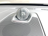 【Bowers & Wilkins】ボルボのプレミアムオーディオ。車内空間という特殊な環境に100年以上の伝統を持つイェーテボリ交響楽団の音響を再現した「コンサートモード」を搭載。