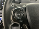 ステアリングリモコンは、運転中でも簡単に音量調整やチャンネル変更もできます!わき見運転防止にもつながるので安心です♪