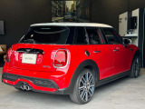 かわいいテールのデザインはほかの車にはない魅力があります。ひと目で&ldquo;MINI&rdquo;とわかるデザインです。