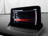 Bluetoothに接続することで、スマートフォンに入っている音楽アプリを車内で楽しめたり、通話が出来ます♪