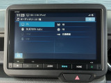 純正8インチナビです。フルセグ・DVD再生可能!Bluetoothでお好きな音楽お聞きいただけます。