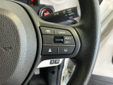 クルーズコントロールを装備しています。高速道路などで一定の速度で走ってくれるので運転が楽ですよ!速度を設定できますので、スピードの出しすぎにも注意できます。