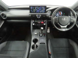 【内装】レクサスは内装のデザイン、材質等にまで拘っています。一度実車をご覧ください!