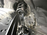 お車を安心してお乗りいただく為には、足回りの定期点検が欠かせません。サービスサポート(有償保証)では無料点検もご提供しており、安心のカーライフをお過ごしいただけるサポート体制が整っています。
