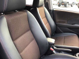 おしゃれな内装のお車です