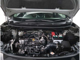 【エンジンルーム】エンジンルームもキレイに洗浄されています。ご納車前にしっかり整備させて頂きますので、ご安心ください。