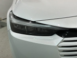 LEDヘッドライトは、点灯の瞬間から最大光量を発揮し、突然暗くなるトンネルなどでの安定感を高めます。