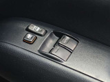 パワーウィンドウを装備しております!助手席ウィンドウの閉め忘れも運転席で解決できます♪