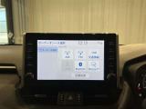 トヨタ純正9インチディスプレイオーディオ装備。